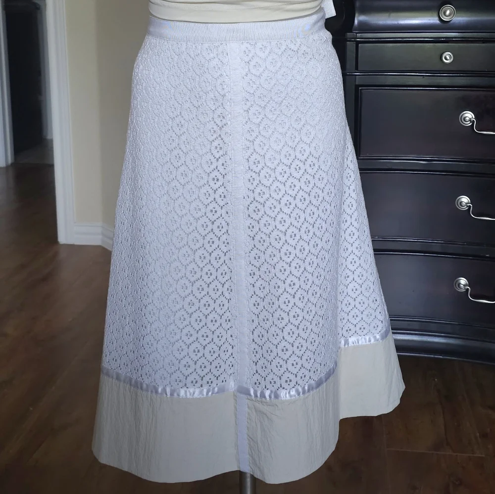 Magaschoni White A-Line Lace Skirt
